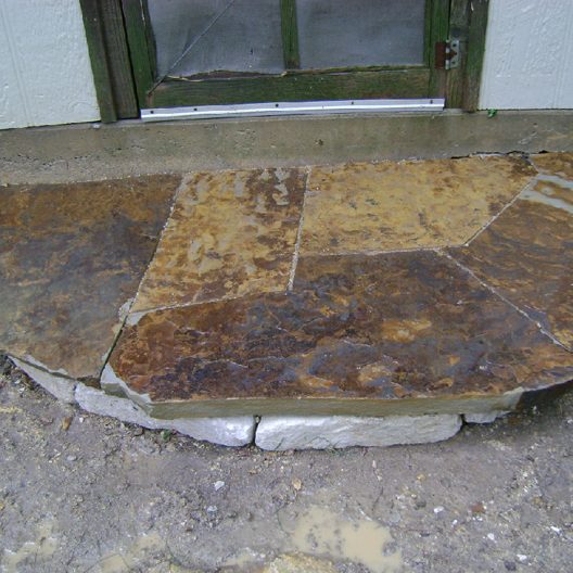 Natural stone laying