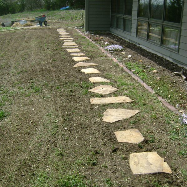 Natural stone pavers walkway